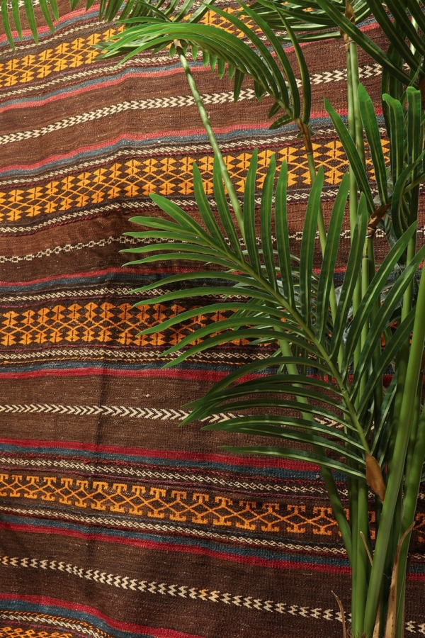 Semi-antique Baluch kilim from Afghanistan. 333x148 cms - Image 7