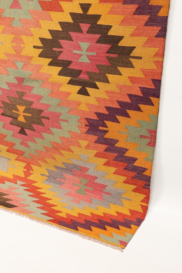 Vintage kilim from Denizli, Turkey. 290×195 cms - Image 6