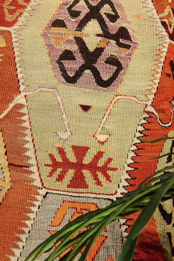 Semi-antique Barak kilim from Turkey. 283x155 cms - Image 8