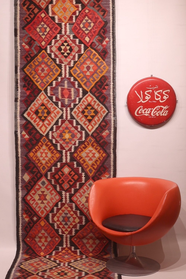 Alfombra vintage Herki Kurda, Irak. 363×93 cms
