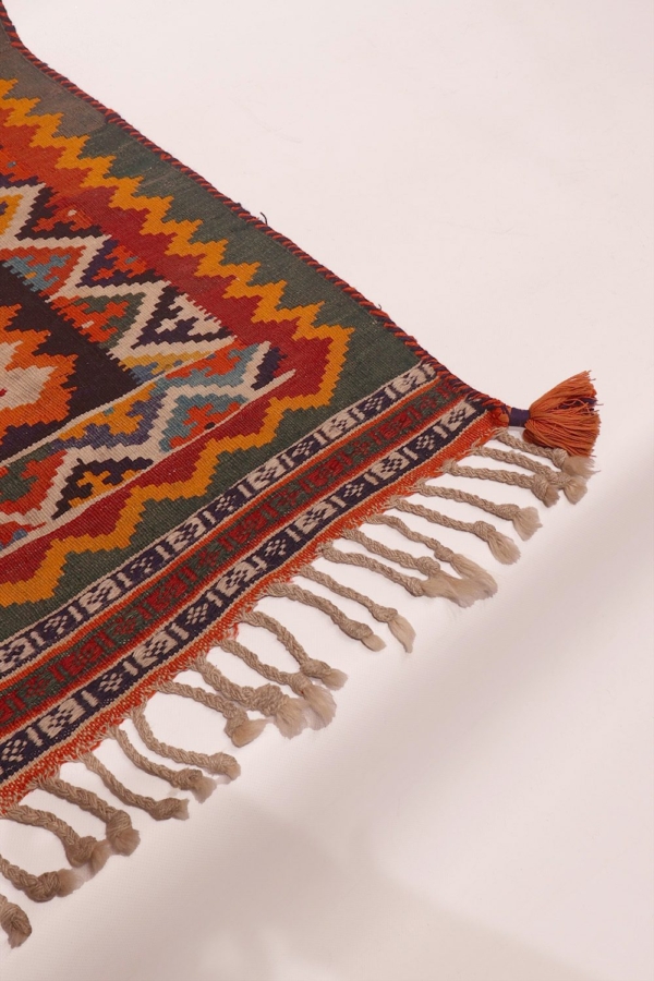 Vintage Qashqai kilim from Iran. 355x100 cms - Image 4
