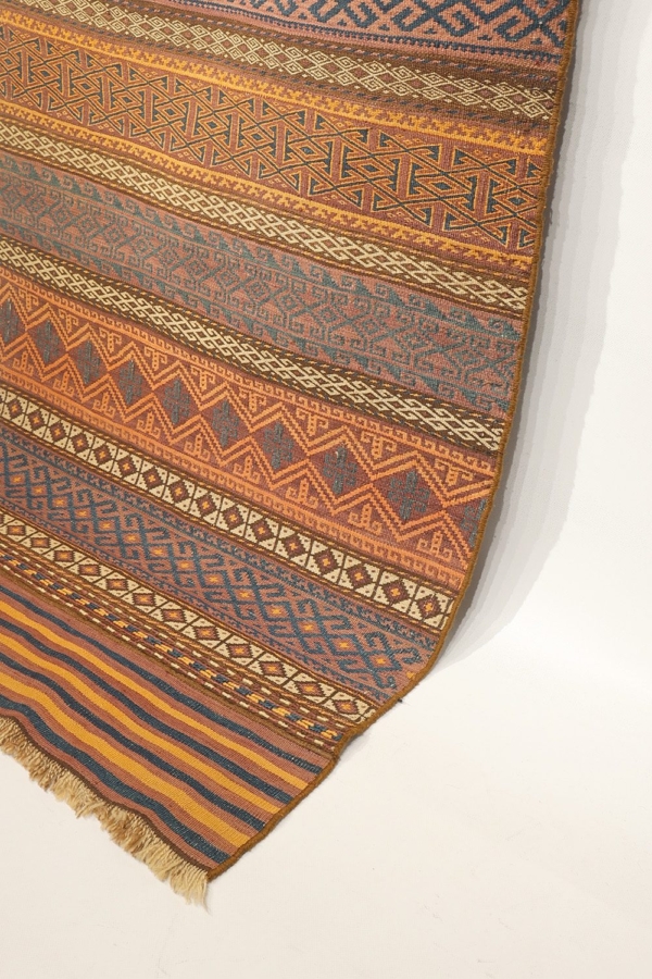 Kilim semi antiguo Aimaq Baluch, Afganistán. 268x88 cms - Imagen 9