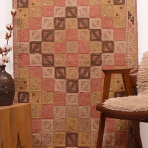 Kilim semi antiguo de Canakkale, Turquía. 275x90 cms