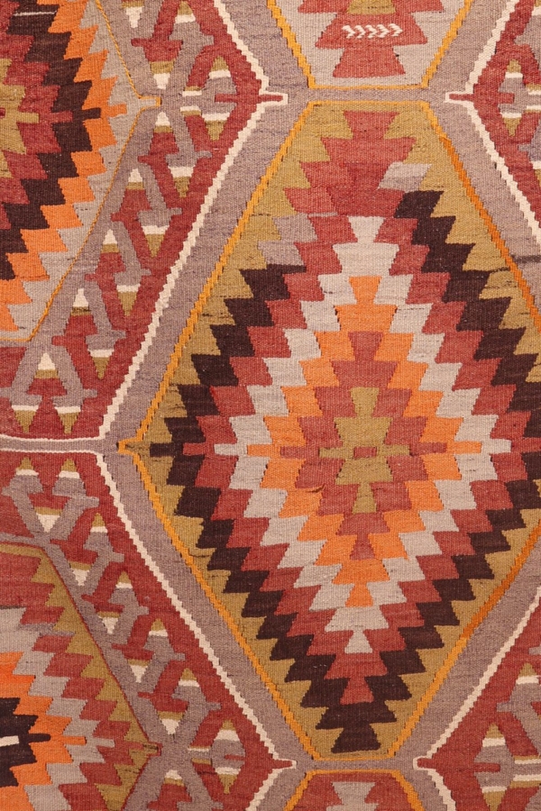Semi-antique Salihi kilim from Turkey. 300x88 cms - Image 3