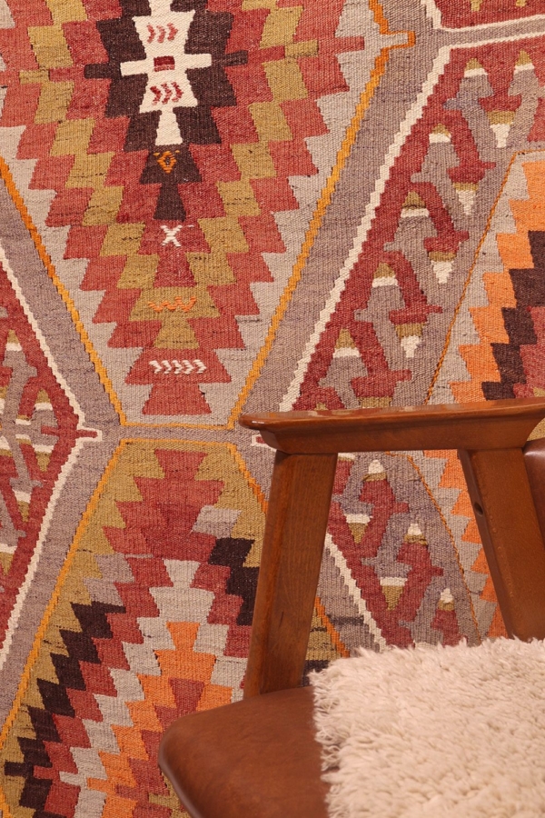 Semi-antique Salihi kilim from Turkey. 300x88 cms - Image 6