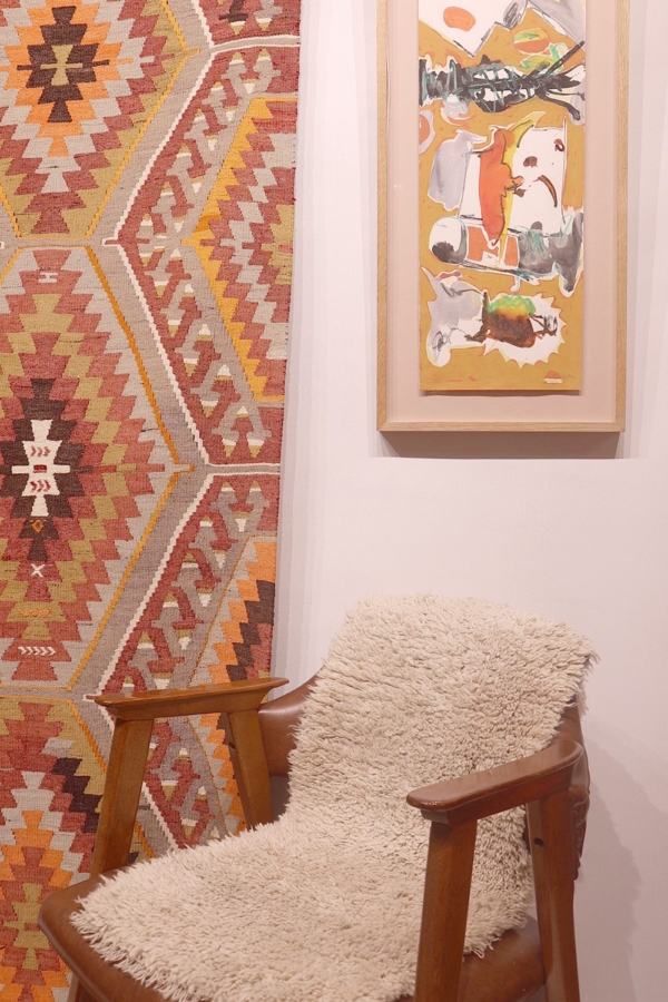 Semi-antique Salihi kilim from Turkey. 300x88 cms - Image 8