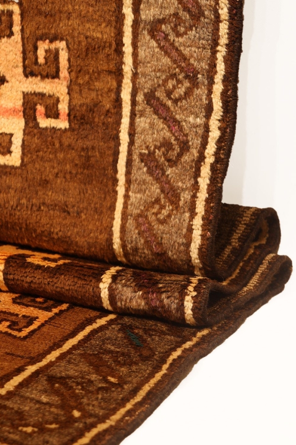 Semi-antique Taimani Baluch rug from Afghanistan. 258x155 cms - Image 4