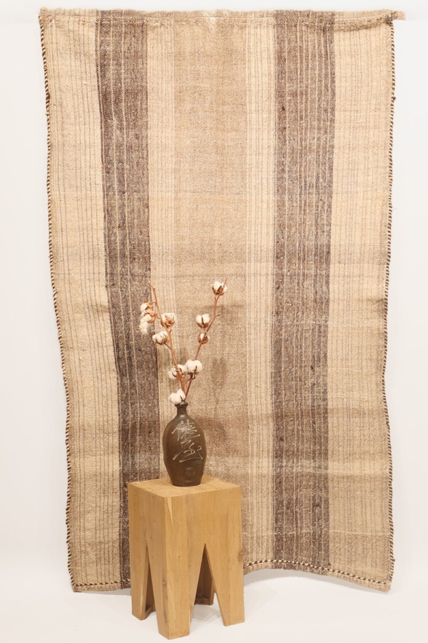 Kilim semi antiguo Qashqai, Irán. 195x116 cms