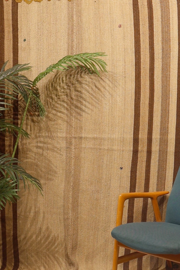 Kilim semi antiguo Qashqai, Irán. 193x153 cms