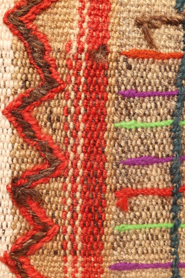 Semi-antique Qashqai kilim from Iran. 178x163 cms - Image 4