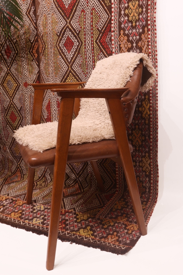 Semi-antique Toros Kucuklu kilim from Turkey. 275x148 cms - Image 7