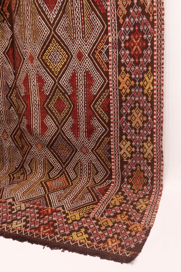 Semi-antique Toros Kucuklu kilim from Turkey. 275x148 cms - Image 8