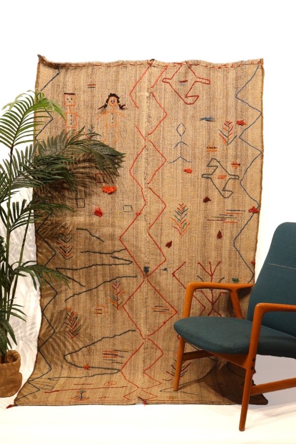 Kilim semi antiguo Qashqai, Irán. 217x124 cms