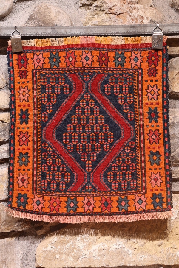 Kilim semi antiguo Kurdo, Irán. 51x49 cms - Imagen 2