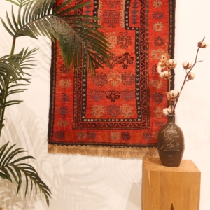 Alfombra de oración vintage, Afganistán. 113x76 cms