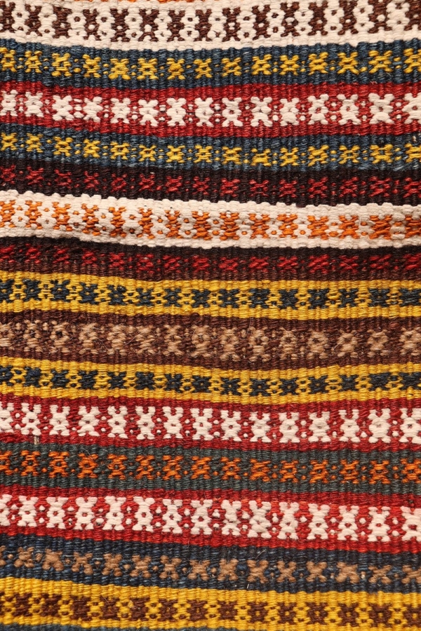 Semi-antique Bakhtiari kilim from Iran. 63x38 cms - Image 7