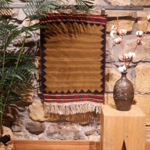 Vintage Qashqai kilim from Iran. 72x54 cms