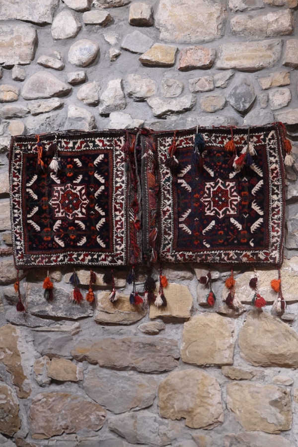 Semi-antique Arabic saddlebag or khorjin from Iran. 146x70 cms - Image 2
