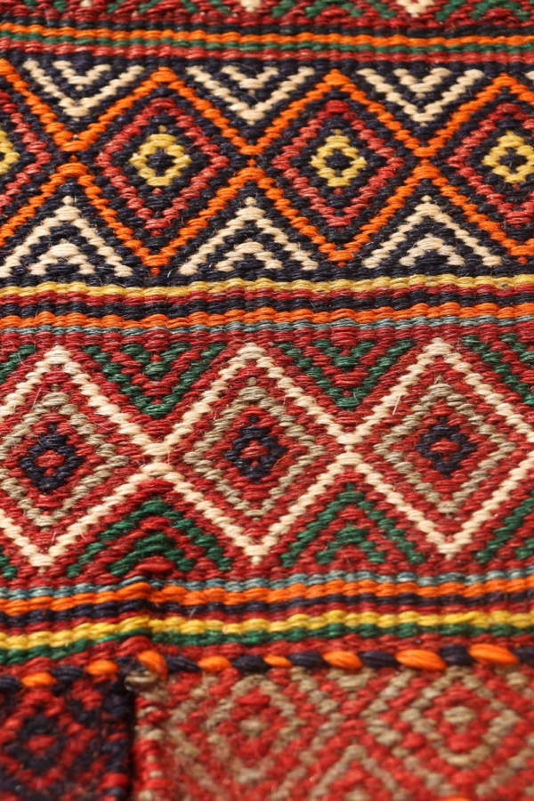 Vintage Qashqai saddlebag or khorjin from Iran. 123x62 cms - Image 8