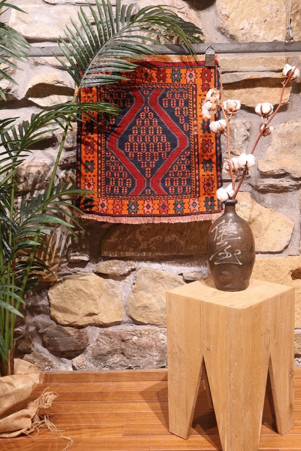 Kilim semi antiguo Kurdo, Irán. 51x49 cms