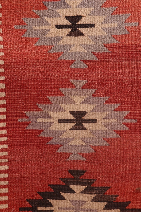 Vintage Koprubasi kilim from Turkey. 261x153 cms - Image 5