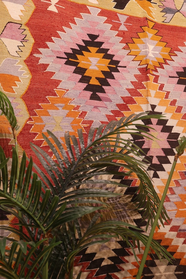 Kilim semi antiguo de Çal, Turquía. 276x163 cms - Imagen 6