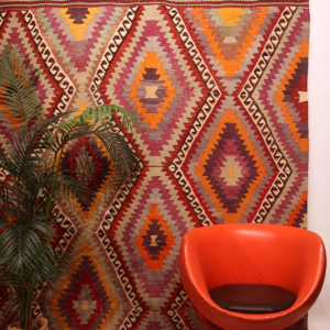 Kilim vintage de Sutlegen, Turquía. 257x198 cms