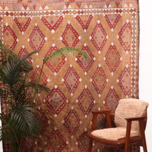Semi-antique Demirdere kilim from Turkey. 245x163 cms