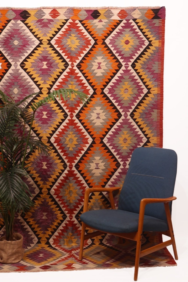 Kilim vintage de Sutlegen, Turquía. 256x166 cms