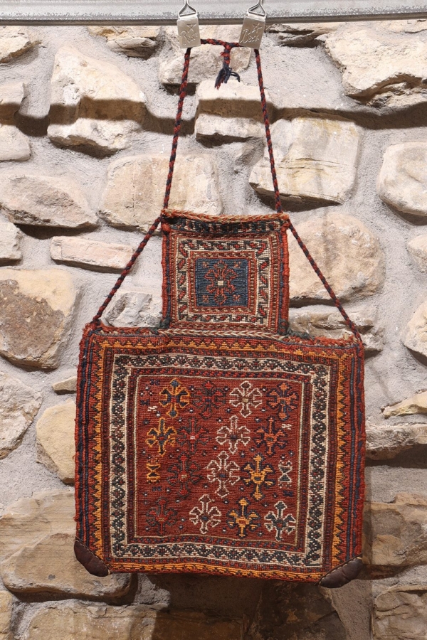 Antique Arabic salt bag or namakdan from Irán. 53x43 cms - Image 2