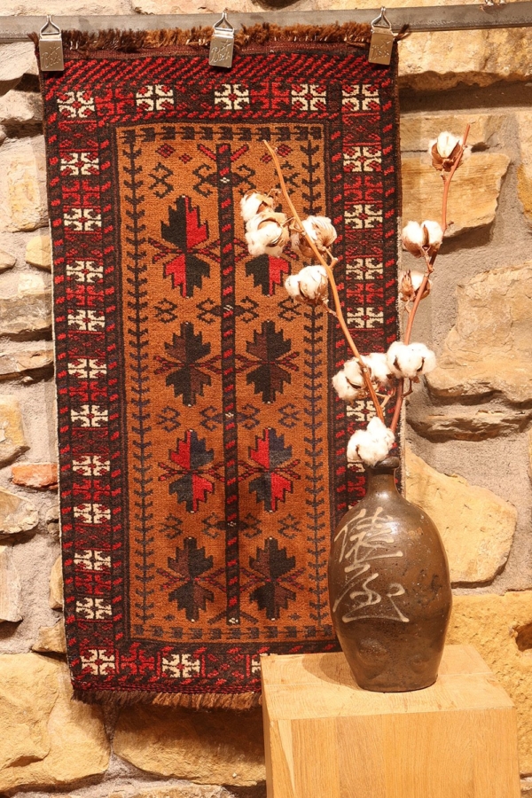 Alfombra vintage Baluch, Afganistán. 93x50 cms