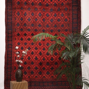Alfombra tribal semi antigua Baluch, Afganistán. 243x168 cms