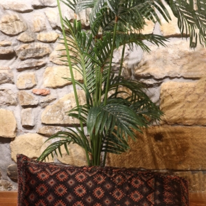 Almohadon o balisht semi antiguo Baluch, Afganistán. 91x49 cms