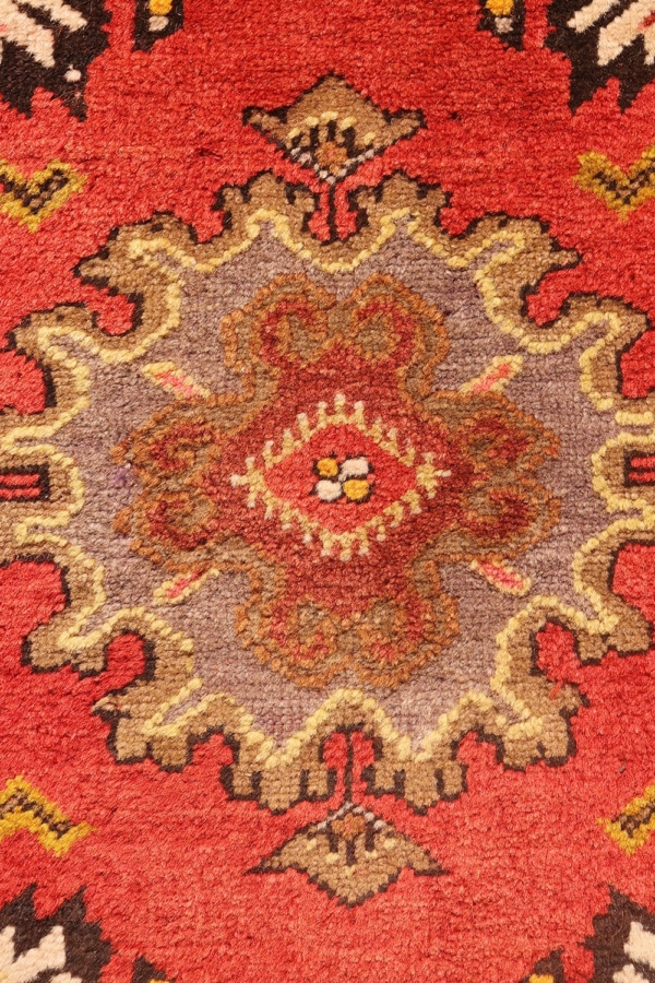 Semi-antique yastik rug from Turkey. 91x48 cms - Image 4