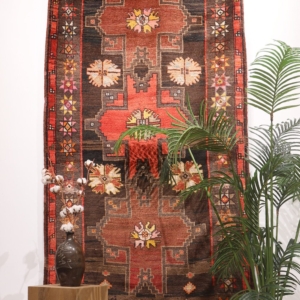 Alfombra vintage Baluch, Afganistán. 238x118 cms