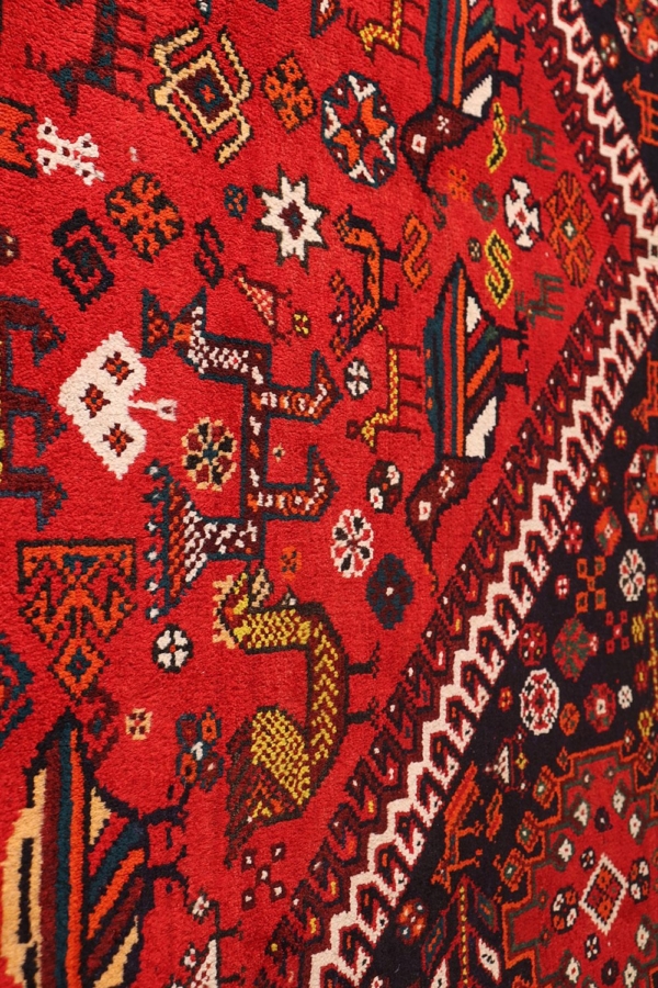 Vintage Qashqai rug from Iran. 202x130 cms - Image 5
