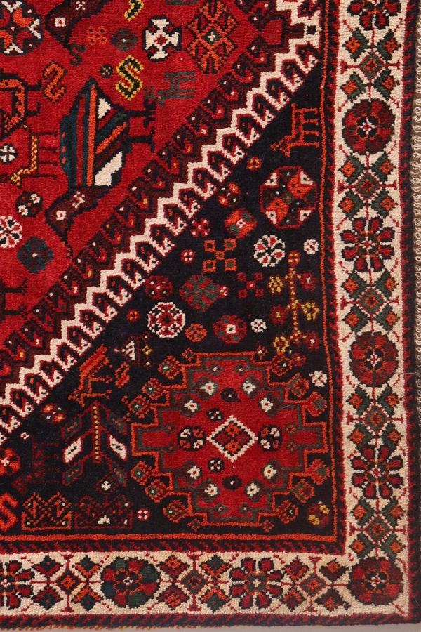 Vintage Qashqai rug from Iran. 202x130 cms - Image 6