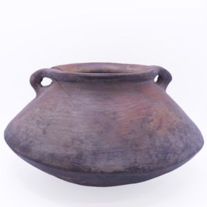 Antique Carchi-Nariño peoples vase from Colombia, 12th-15th c, 15´3x8´5 cms
