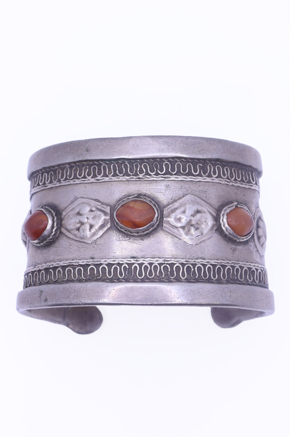 Antique Turkman bracelet, Turkmenistan. 7x 5.2 cms