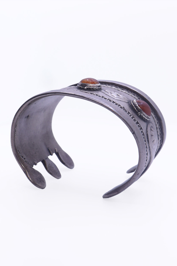 Antique Turkman bracelet, Turkmenistan. 7x 5.2 cms - Image 8