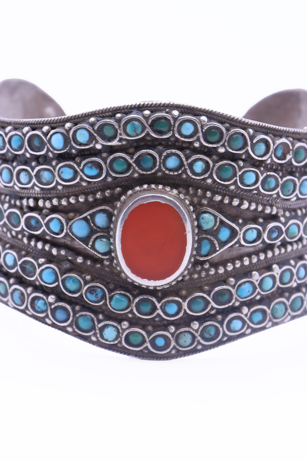 Antique Turkman bracelet, Turkmenistan or Afghanistan. 7.7x6.6x5 cms - Image 3