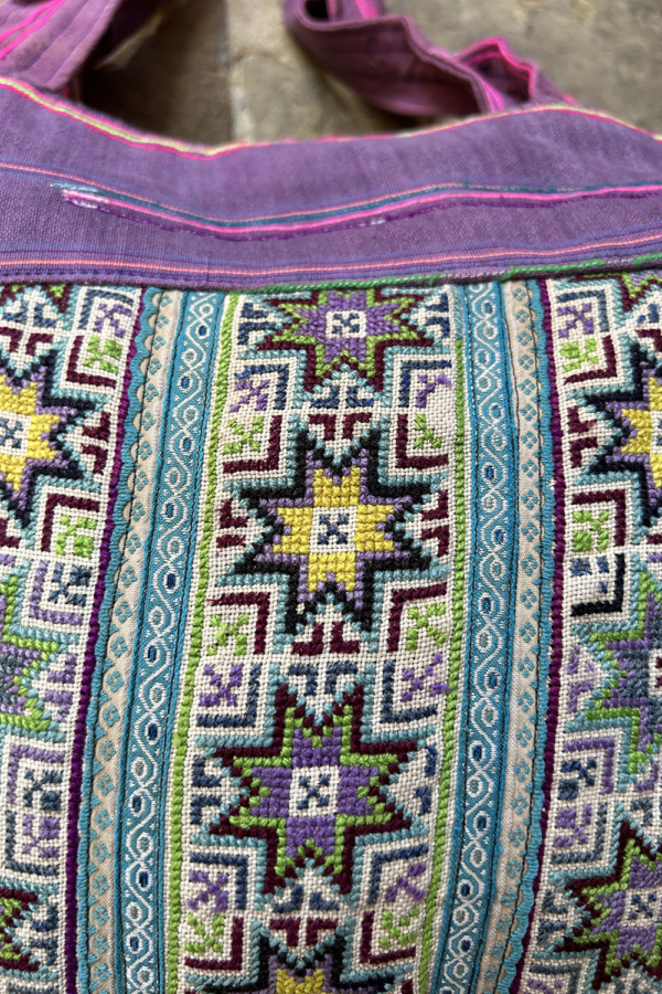 Vintage bag from Hmong tribes, Thailand. - Image 4