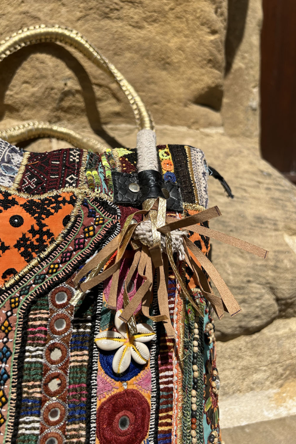 Vintage embroidered Gujarati bag from India. - Image 5