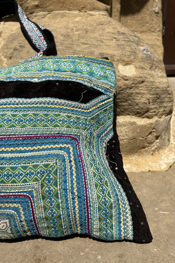 Vintage bag from Hmong tribes, Thailand. - Image 5