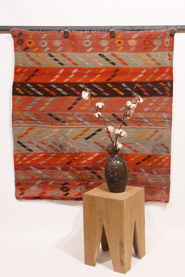 Semi-antique Mugla kilim from Turkey. 117x107 cms