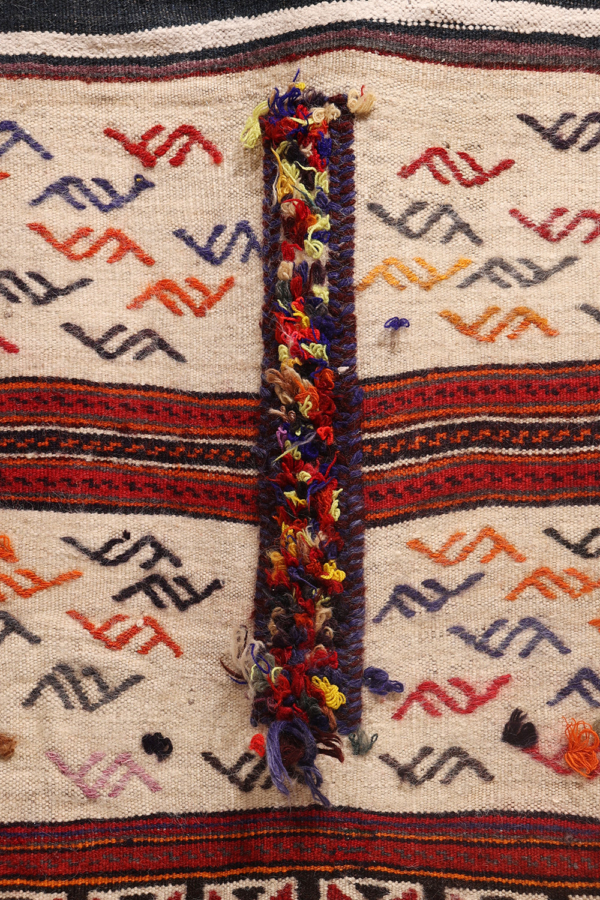 Kilim vintage Qashqai, Irán. 133x137 cms - Imagen 3