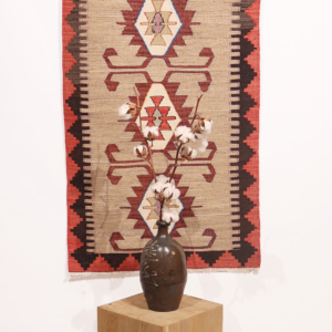 Kilim vintage de Mut, Turquía. 113x69 cms