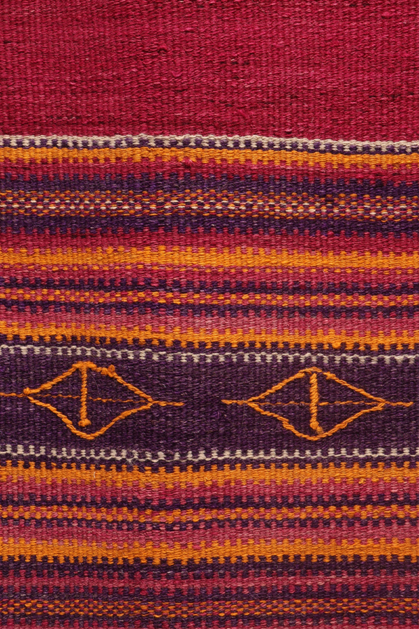 Kilim sofreh semi antiguo Baluch, Afganistán. 120x118 cms - Imagen 3