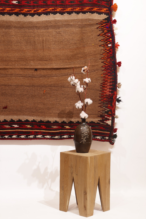 Vintage sofreh kilim from Iran. 132x136 cms