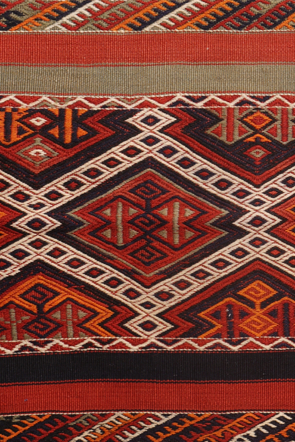kilim semi-antiguo Kurdo, Irán. 99x93 cms - Imagen 3